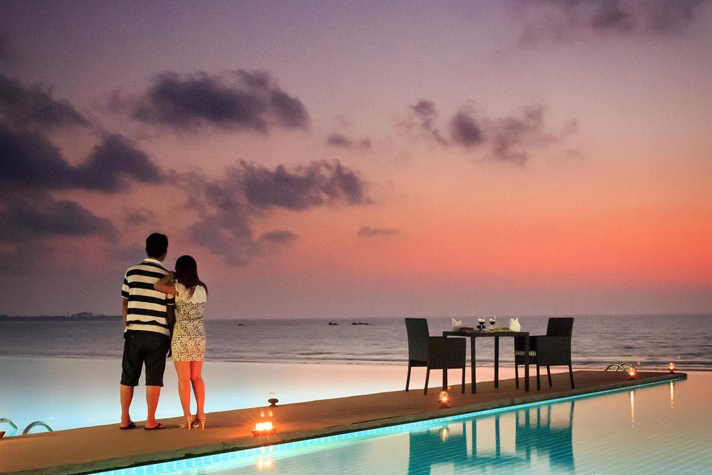 Ocean Front Campgrounds Ngwesaung Ngoại thất bức ảnh