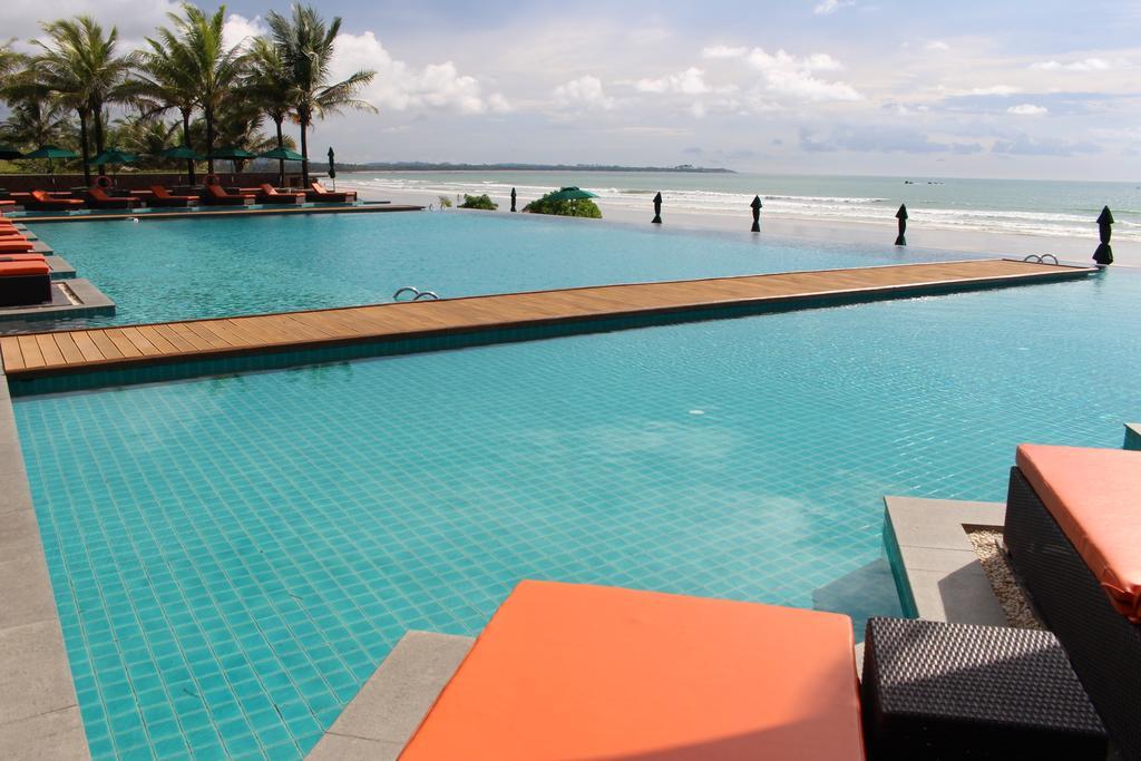 Ocean Front Campgrounds Ngwesaung Ngoại thất bức ảnh